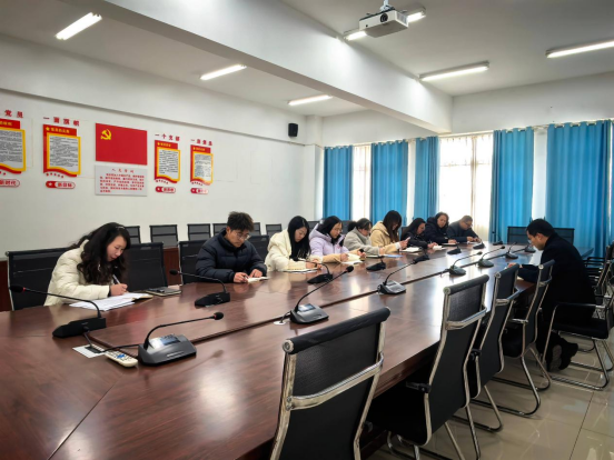 凝心聚力启新程 笃行实干谋新篇——图文信息中心召开2026年春季开学工作会议