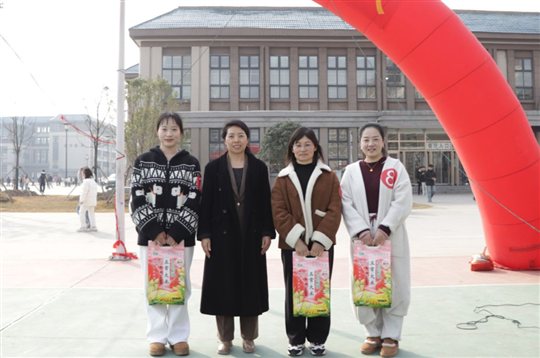 图示, 示意图

中度可信度描述已自动生成:ver1