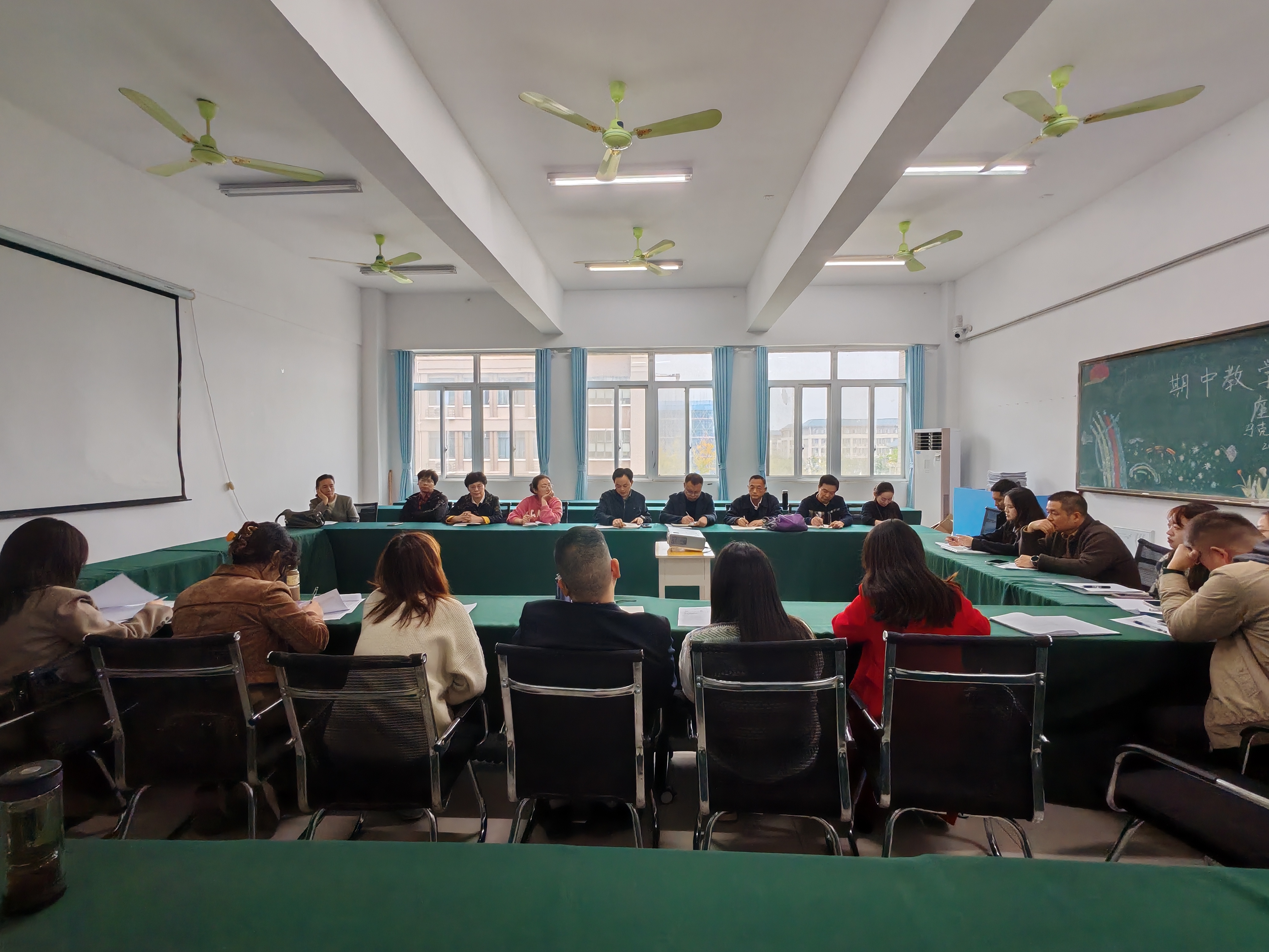 5724cad330324968b6d3257fd244b28f