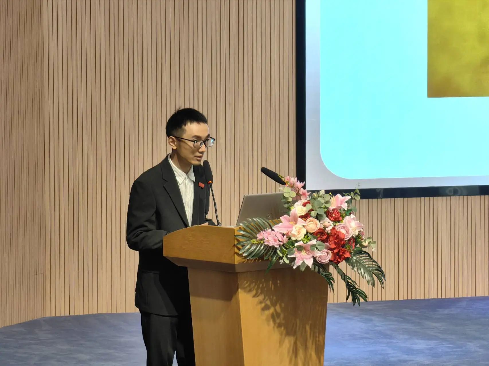 9872bf8e7f7d869638c313b6c26c446d.jpg 9872bf8e7f7d869638c313b6c26c446d.jpg