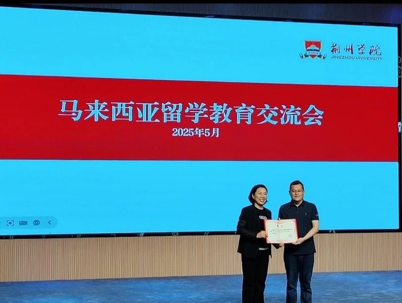 eb3440e8ac630134c3b9ee37c850fb34.jpg eb3440e8ac630134c3b9ee37c850fb34.jpg