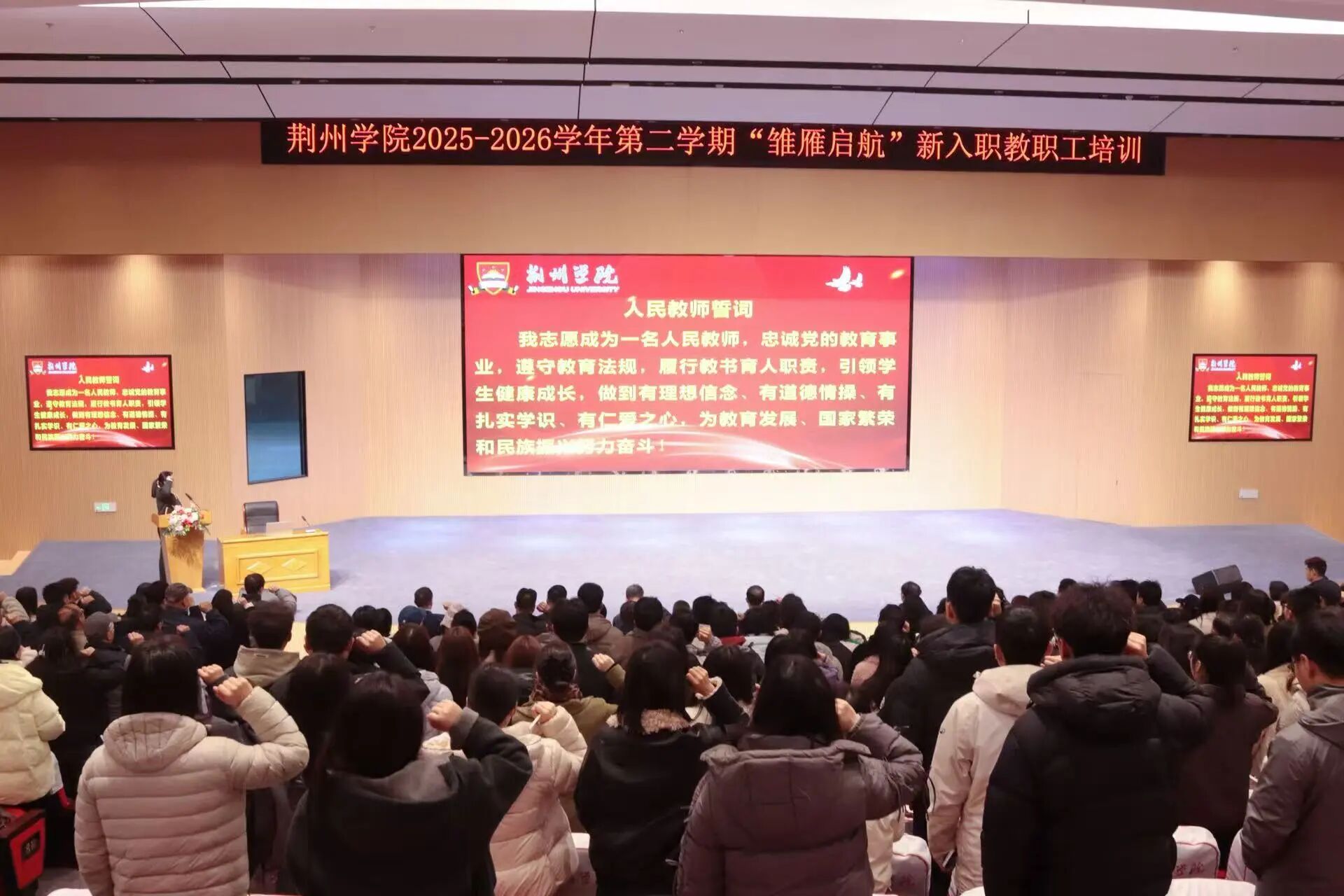 621972787bdeaeb0e5badf7efe52f59e.jpg 621972787bdeaeb0e5badf7efe52f59e.jpg