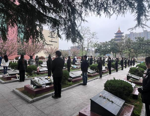 clip_image002.jpg clip_image002.jpg