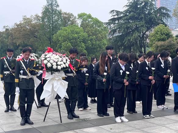 clip_image002.jpg clip_image002.jpg