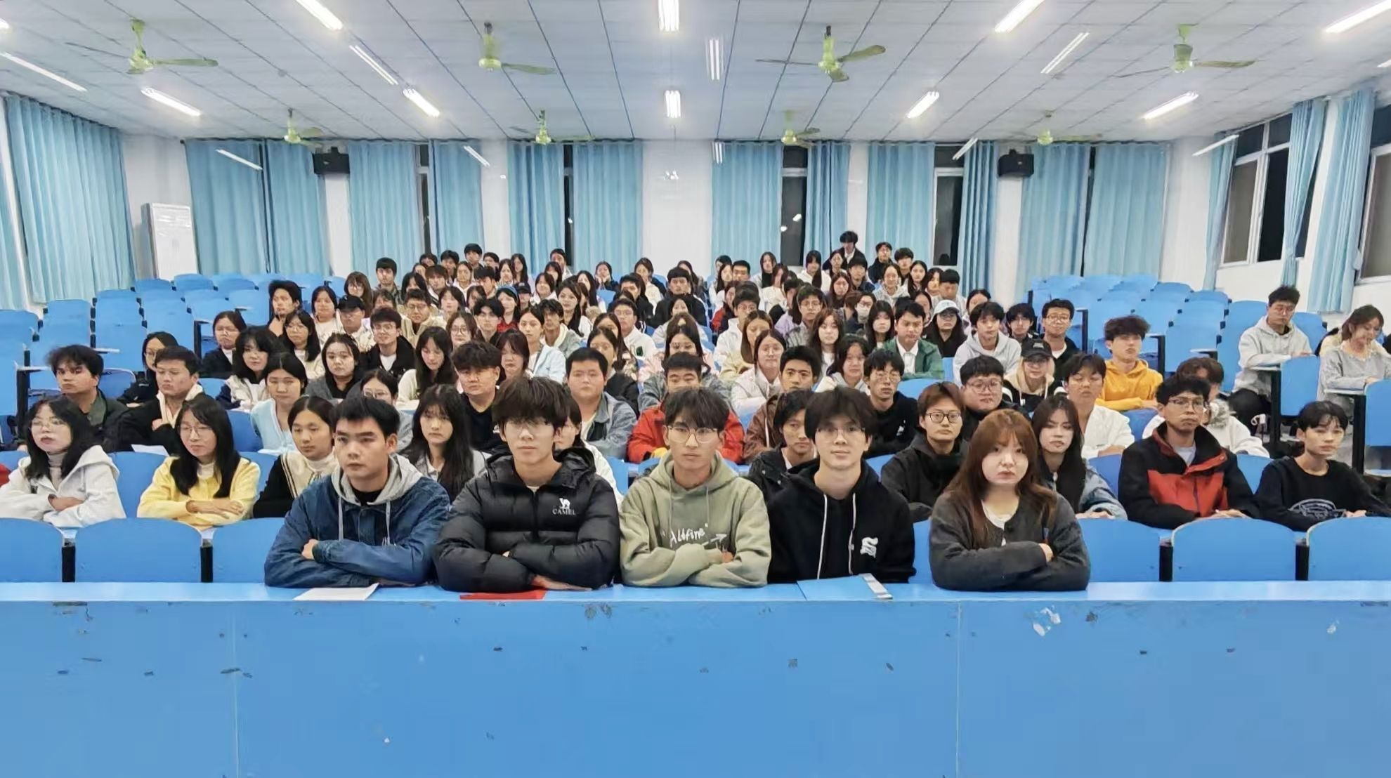 IMG_48695.JPG IMG_48695.JPG