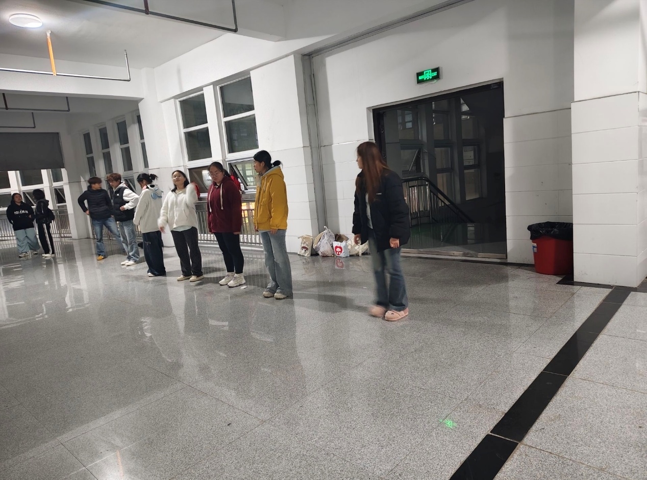 图片11.jpg 图片11.jpg