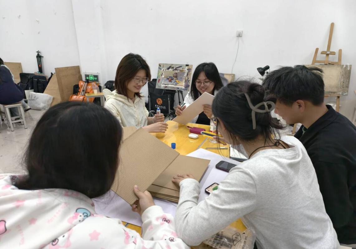 图片4.jpg 图片4.jpg