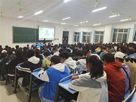 qxlarge-dsc-646D431238F5BF04FFE4ADB96FDD4020