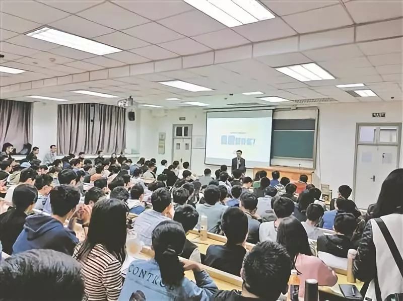 ******.jpg 微信图片_20181108092114.jpg