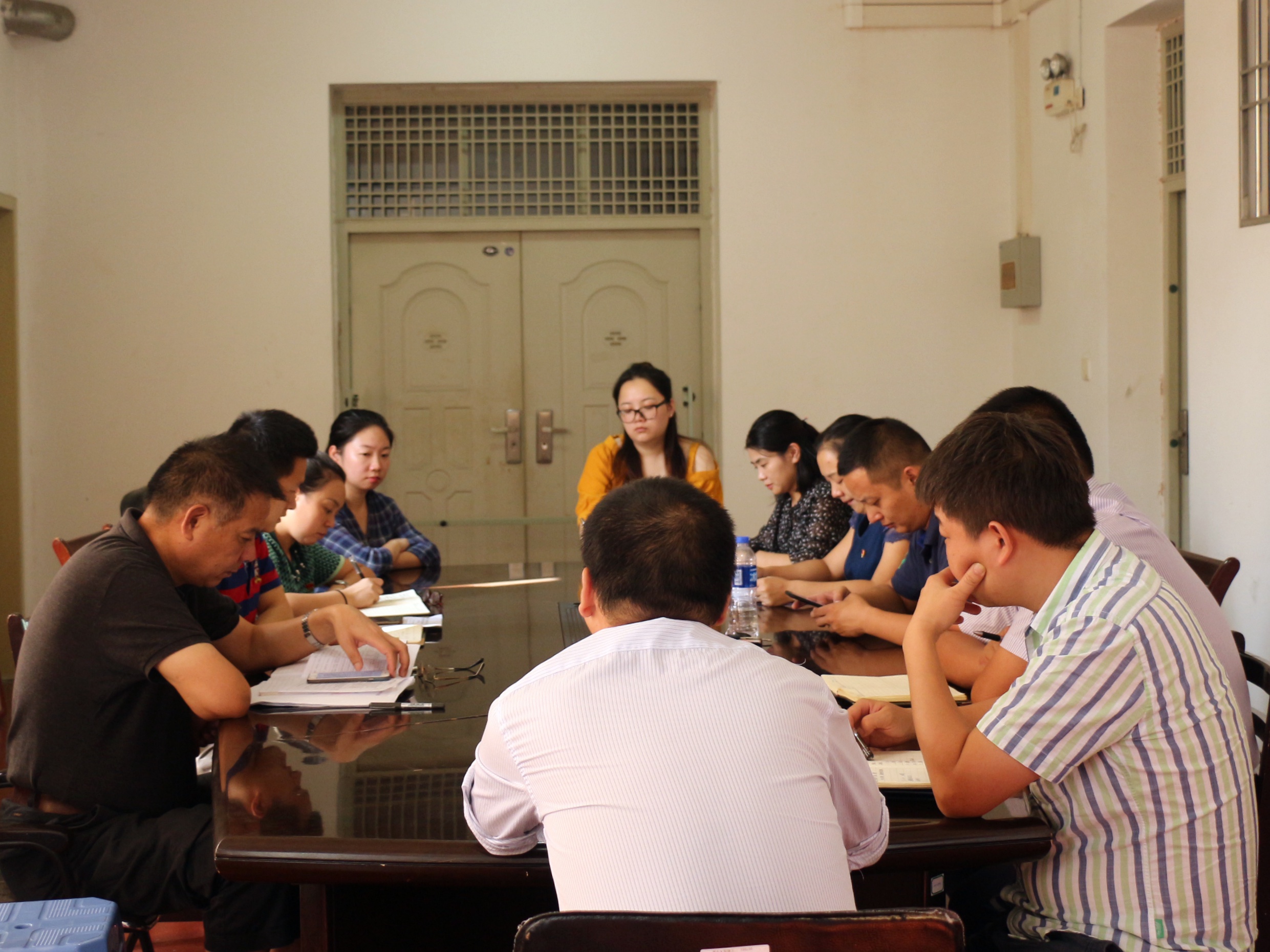 9月1_副本.jpg 9月1_副本.jpg