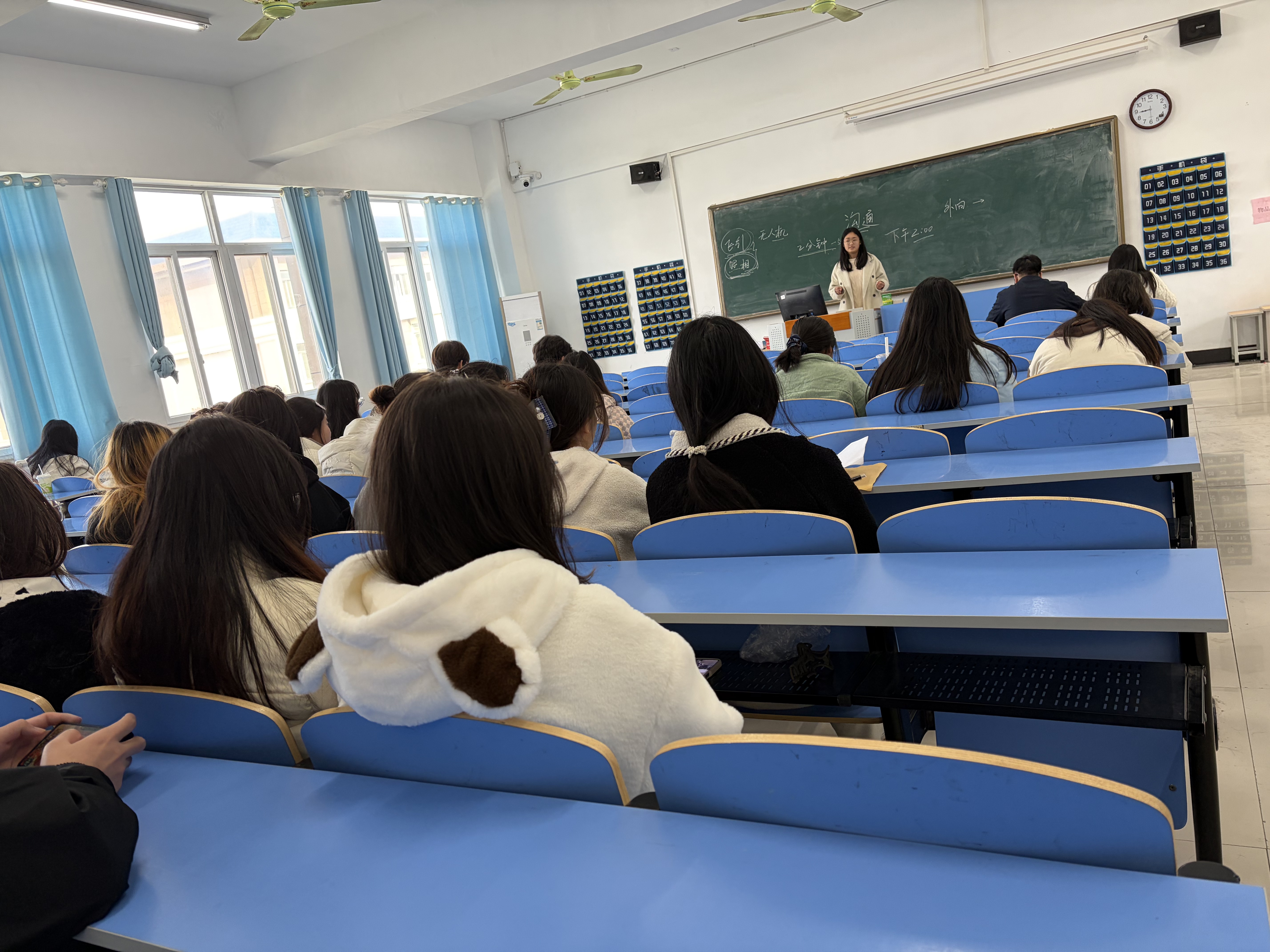 c8268c328d8fcaeae4aff03240bcfd2