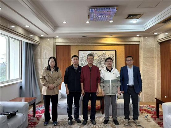 mmexport1758680893066