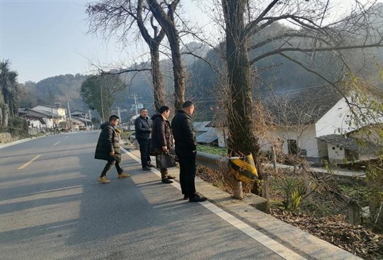 45003FC72C588D2EAE1E136E82ECC592